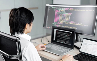 舟山 ,php声明和调用变量的符号是什么？